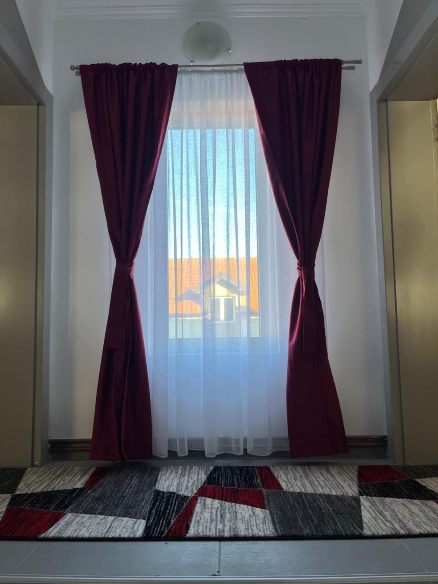 Airport Sky Apartments Lux II ベオグラード エクステリア 写真